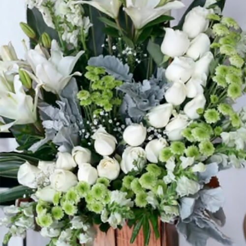 Arreglo blanco en caja