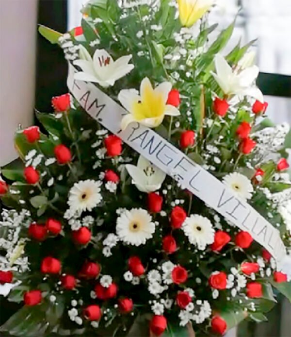 Arreglo lateral rojo